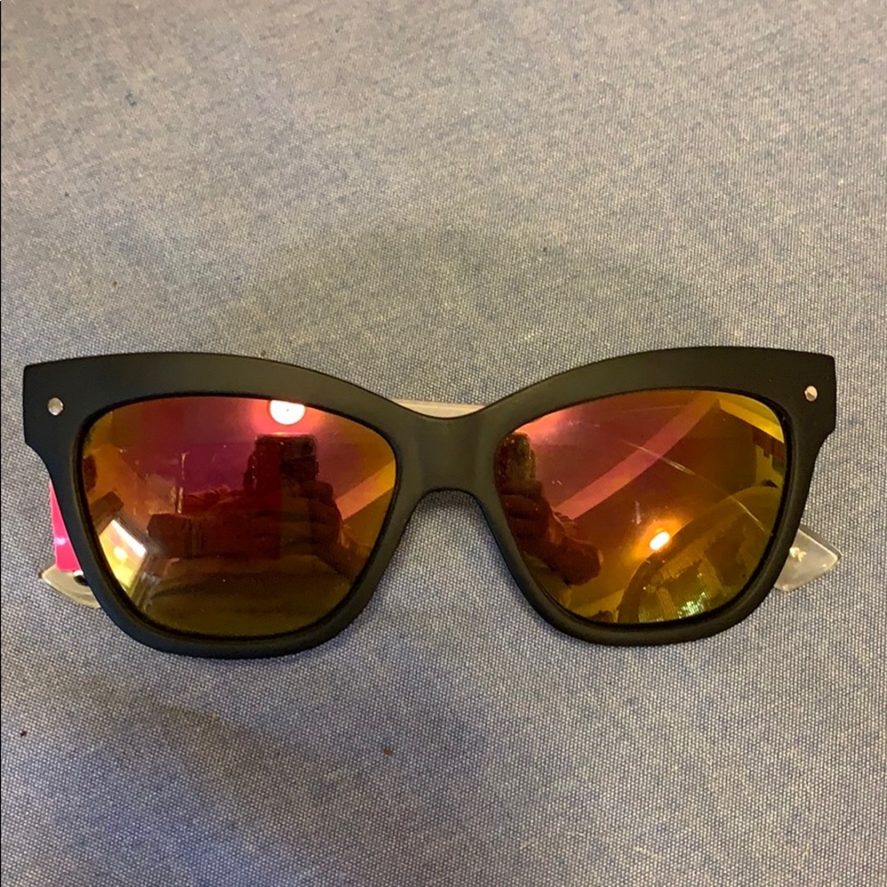 Betsey Johnson Sunnies